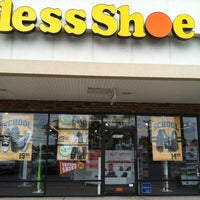 payless shoes garden city