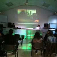รูปภาพถ่ายที่ Dj School Chile โดย Andres Djwask S. เมื่อ 8/4/2012
