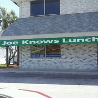 6/18/2012 tarihinde Jen A.ziyaretçi tarafından Joe Knows Lunch'de çekilen fotoğraf