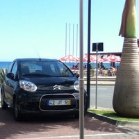 Foto tirada no(a) Praia do Lugar de Baixo por Greg K. em 6/23/2012