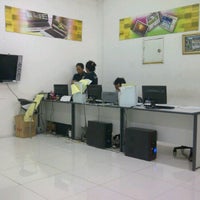 Photo taken at Electronic City by Didit Dipo R. on 5/12/2012