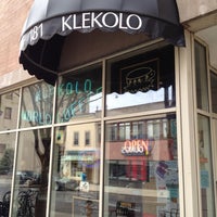 Foto diambil di Klekolo World Coffee oleh Trac S. pada 4/26/2012