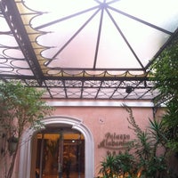 4/7/2012 tarihinde George T.ziyaretçi tarafından Palazzo Alabardieri'de çekilen fotoğraf
