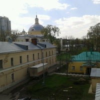 Photo taken at больница им. Пирогова (пищеблок) by Макс Ч. on 4/27/2012
