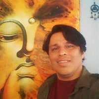 Foto diambil di The Chakra Shack oleh Daniel G. pada 5/4/2012