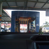 Photo taken at Orlens Automatic Car Wash by Muthiara H. on 8/15/2012