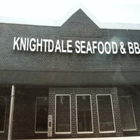 Photo taken at Knightdale Seafood &amp;amp; BBQ by Rachel R. on 3/7/2012