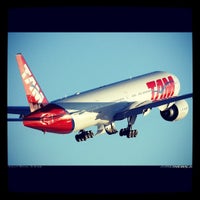 Photo taken at Voo LATAM JJ 3601 by Teo M. on 8/9/2012