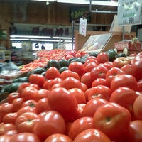 Foto diambil di Farmers Chile Market oleh Donna S. pada 4/15/2012