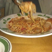 Photo taken at Olive Garden by Carolyn Q. on 9/8/2012