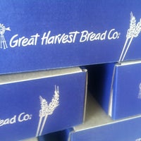 4/17/2012 tarihinde Warren G.ziyaretçi tarafından Great Harvest Bread Co - Ashburn'de çekilen fotoğraf