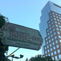 Foto tirada no(a) Café Trastevere por @loritodd em 6/11/2012