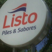 Photo taken at Listo by José P. on 2/8/2012