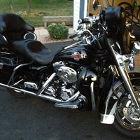 Foto tirada no(a) Heritage Harley Davidson por Jason S. em 8/25/2012
