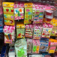 Photo taken at キャンドゥ 十条銀座店 by SOTA on 5/31/2012