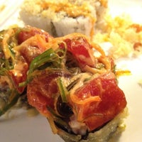 Снимок сделан в Hayashi Sushi &amp;amp; Japanese Restaurant пользователем Mary T. 8/24/2012
