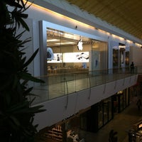 Photo taken at Apple Northlake Mall by Derek T. on 3/12/2012