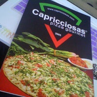 Foto scattata a Capricciosas pizza gourmet da Dary C. il 4/24/2012