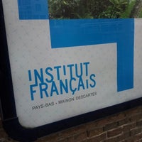 Photo taken at Institut Français (voorm. Maison Descartes) - Waalenweeshuis by Simone on 8/31/2012