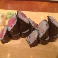 Снимок сделан в Fuji Steak &amp; Sushi Tennessee пользователем Chris M. 5/22/2012