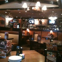 Photo taken at LongHorn Steakhouse by Alinda A. on 8/16/2012