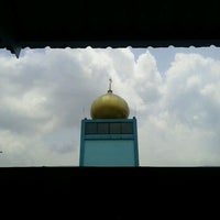 Photo taken at Masjid Tentera Di Raja (Mosque) by Muhammad Isamuddin Z. on 3/23/2012