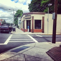 Photo prise au Streetcar Wine and Beer par Steve G. le7/5/2012