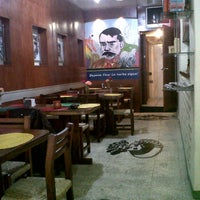 Foto tomada en Mi General Restaurante &amp;amp; Café  por Adrian A. el 7/15/2012