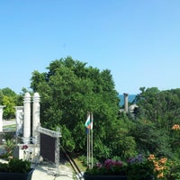 Снимок сделан в Plaza Hotel Varna пользователем serkan o. 6/30/2012