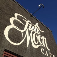Photo taken at Full Moon Cafe by Maahht on 8/30/2012