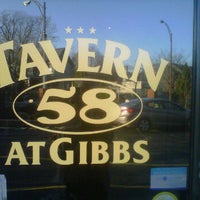 Das Foto wurde bei Tavern58 at Gibbs von Steven M. am 3/14/2012 aufgenommen