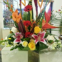 Photo taken at Suzann&amp;#39;s Flowers by Rum Y. on 8/7/2012