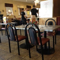 5/5/2012 tarihinde Karen K.ziyaretçi tarafından Moon Valley Cafe'de çekilen fotoğraf