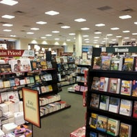 Barnes Noble 1 East Towne Mall