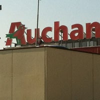 Photo taken at Auchan by 💋💋Brin💋💋 on 3/8/2012