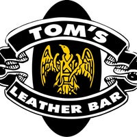2/27/2012 tarihinde Miguel Antonio P.ziyaretçi tarafından TOM&amp;#39;S Leather Bar'de çekilen fotoğraf