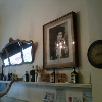 Photo taken at Hendrick&#39;s Cafe et Boulangerie by Cristian S. on 5/2/2012