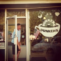 Das Foto wurde bei Bunkers Dunkers Bakery von Aimee U. am 7/7/2012 aufgenommen