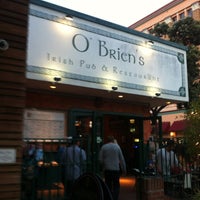 Снимок сделан в O&amp;#39;Brien&amp;#39;s Irish Pub &amp;amp; Restaurant пользователем Jarrod K. 4/29/2012
