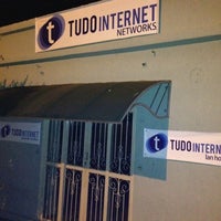 Photo taken at TudoInternet by Matheus C. on 5/23/2012