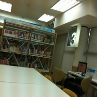 Photo taken at Min Buri Discovery Learning Library by ❥ f a i i on 3/31/2012