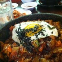 Foto tirada no(a) Sammy Chon&amp;#39;s KTown BBQ por Jason T. em 3/30/2012