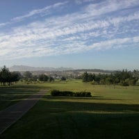 Das Foto wurde bei Durbanville Golf Course von Bradley S. am 5/6/2012 aufgenommen