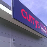 Photo taken at Currys by Rahan U. on 9/6/2012