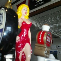 3/28/2012 tarihinde Charles T.ziyaretçi tarafından Jack Halyards American Bar &amp;amp; Grill'de çekilen fotoğraf