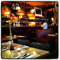 Foto tirada no(a) Café Buenos Aires na Fábrica por Nuno V. em 5/30/2012