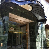 Foto scattata a Royal Garden at Waikiki Hotel da @MiwaOgletree il 8/13/2012