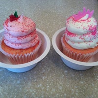 Photo taken at Gigi&amp;#39;s Cupcakes by Ciji T. on 2/20/2012
