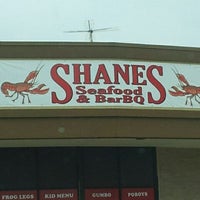 Foto scattata a Shane&amp;#39;s Seafood &amp;amp; BBQ da Howard B. il 5/12/2012