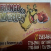 Photo taken at Frango do Mutley by Marcelo L. on 9/8/2012